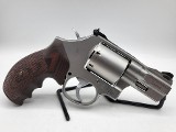 SMITH & WESSON MODEL 686-6 PERFORMANCE CENTER .357 MAG - 2 of 3