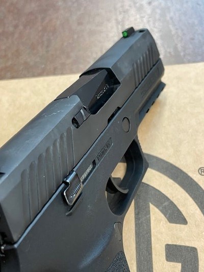 SIG SAUER P320 9MM LUGER (9x19 PARA)