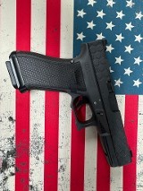 ZEV TECHNOLOGIES G17 HEX COMBAT GREY 9MM LUGER (9x19 PARA) - 2 of 3