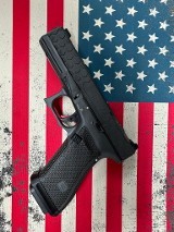 ZEV TECHNOLOGIES G17 HEX COMBAT GREY 9MM LUGER (9x19 PARA) - 1 of 3