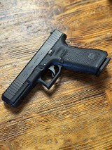 GLOCK 17 GEN 5 9MM LUGER (9X19 PARA) - 1 of 3