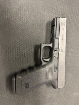 GLOCK 17 Gen 3 9MM LUGER (9x19 PARA) - 1 of 3