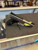 SMITH & WESSON SW22 VICTORY .22 LR - Image 2 of 3