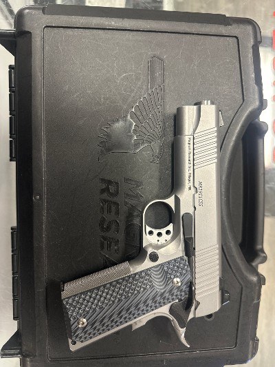 DESERT EAGLE 1911 Commander .45 ACP