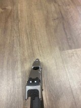 SMITH & WESSON SD40 VE .40 S&W - 3 of 3