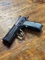 CZ SHADOW 2 COMPACT 9MM LUGER (9x19 PARA) - 1 of 2