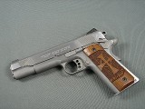 COLT 1911 GOVERNMENT MODEL 45 ACP (45 Auto) - 2 of 3