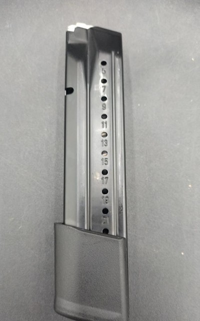 SMITH & WESSON M&P 9 M2.0 9MM LUGER (9x19 PARA)