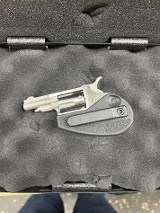 NORTH AMERICAN ARMS HOLSTER GRIP .22 LR - 3 of 3