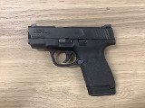 SMITH & WESSON M&P 9 SHIELD M2.0 9MM LUGER (9x19 PARA) - 1 of 3