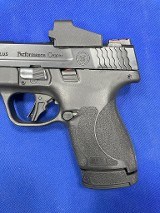 SMITH & WESSON PERFORMANCE CENTER M&P9 SHIELD PLUS 9MM LUGER (9X19 PARA) - 3 of 3