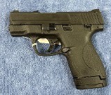 SMITH & WESSON M&p 40 shield .40 S&W - 1 of 3