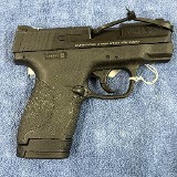 SMITH & WESSON M&p 40 shield .40 S&W - 3 of 3