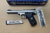 SMITH & WESSON SW22 VICTORY .22 CAL - 1 of 3