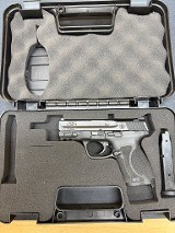 SMITH & WESSON M&P9 2.0 9MM LUGER (9x19 PARA) - 1 of 3