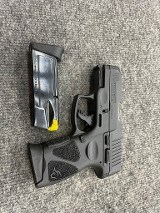 TAURUS G3C 9MM LUGER (9x19 PARA) - 1 of 3