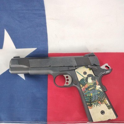 COLT 1911 GOVERNMENT .45 ACP