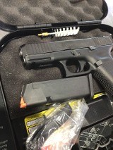 GLOCK G19 Gen 5 MOS 9MM LUGER (9x19 PARA) - 2 of 3