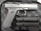 GLOCK G22 GEN 4 .40 CALIBER - 1 of 3