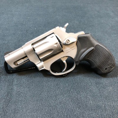 TAURUS 942 .22 LR