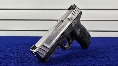 SMITH & WESSON SD9 VE 9MM LUGER (9x19 PARA)