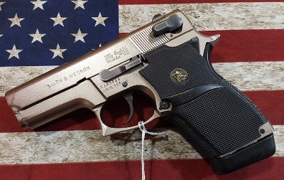 SMITH & WESSON 469 9MM LUGER (9x19 PARA)