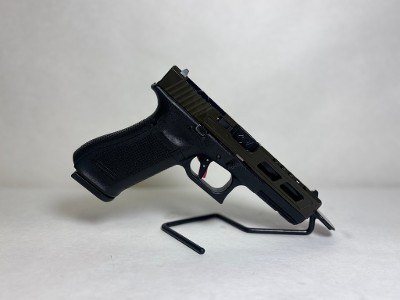 GLOCK 17 GEN 5 9MM LUGER (9x19 PARA)