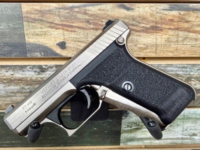 HECKLER & KOCH P7 M8 9MM LUGER (9x19 PARA)