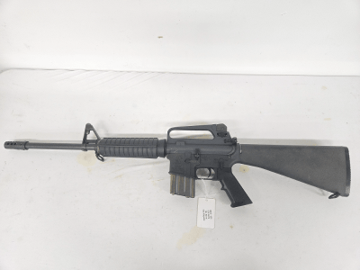 BUSHMASTER XM15-E2S Carry Handle AR-15 w/Mag 5.56X45MM NATO