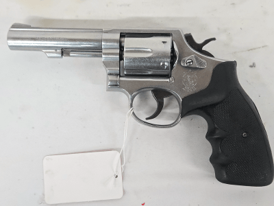 SMITH & WESSON 64-5 Stainless .38 SPL