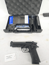 BERETTA 92X Full Size w/Original Hard Case, 2 Mags, 2 Sets of Grips 9MM LUGER (9x19 PARA) - 1 of 3
