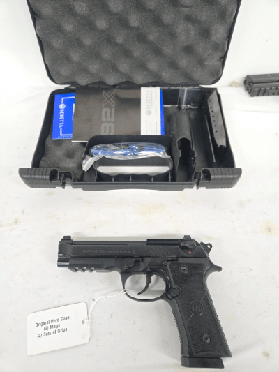BERETTA 92X Full Size w/Original Hard Case, 2 Mags, 2 Sets of Grips 9MM LUGER (9x19 PARA)
