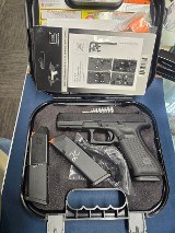 GLOCK G17 GEN 5 MOS FS 9MM LUGER (9X19 PARA) - 1 of 3
