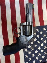 SMITH & WESSON 686-6 .357 MAG