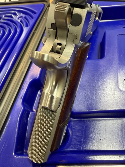 DAN WESSON FIREARMS POINTMAN .45 ACP