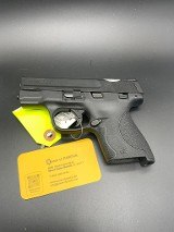 SMITH & WESSON M&P 9 SHIELD 9MM LUGER (9x19 PARA) - 1 of 3