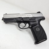 SMITH & WESSON SW40VE .40 S&W