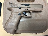 GLOCK G19X 9MM LUGER (9X19 PARA) - 2 of 3
