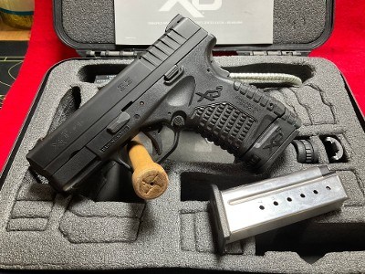 SPRINGFIELD ARMORY XD-S 3.3" 9MM LUGER (9X19 PARA)