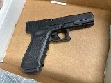 GLOCK 22 GEN 3 40 Smith & Wesson - 2 of 2