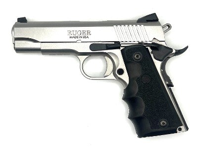 RUGER SR1911 COMMANDER-STYLE .45 ACP