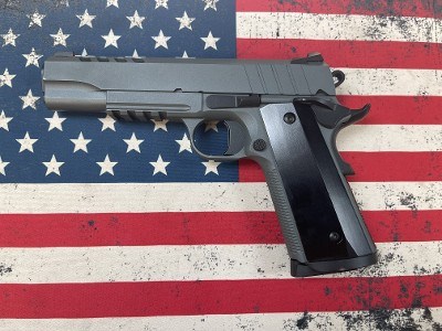 TISAS 1911 NIGHT STALKER .45 ACP