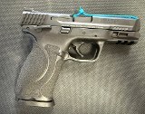 SMITH & WESSON M&P40 .40 S&W - 2 of 2
