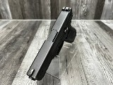 GLOCK 22 GEN 4 40 Smith & Wesson - 3 of 3