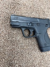SMITH & WESSON M&P 9 SHIELD 9MM LUGER (9x19 PARA) - 2 of 3
