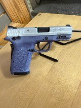 SMITH & WESSON M&P9 SHIELD EZ ORCHID/STAINLESS 9MM LUGER (9X19 PARA) - 2 of 3