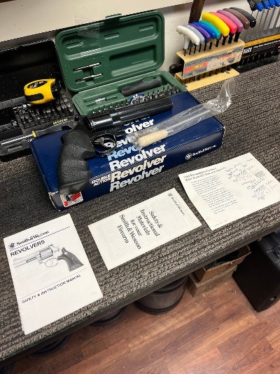 SMITH & WESSON 29-5 Classic .44 MAGNUM