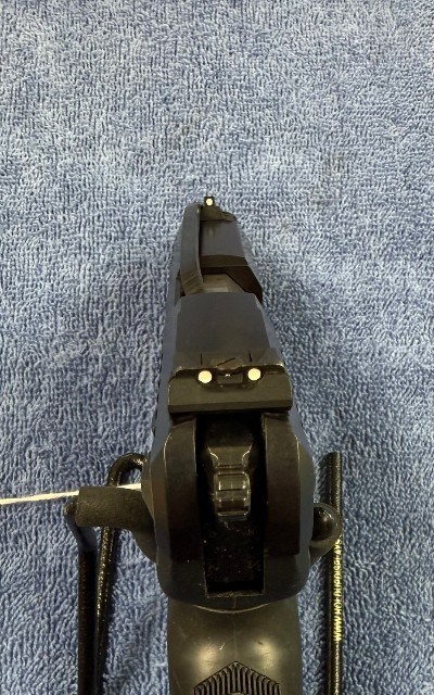 RUGER SR22 .22 LR - Image 3 of 3