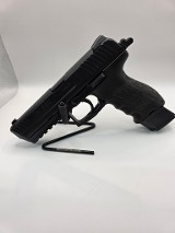 HECKLER & KOCH P30L 9MM LUGER (9x19 PARA) - 1 of 3