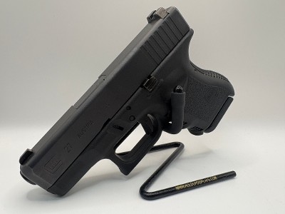 GLOCK 27 .40 S&W